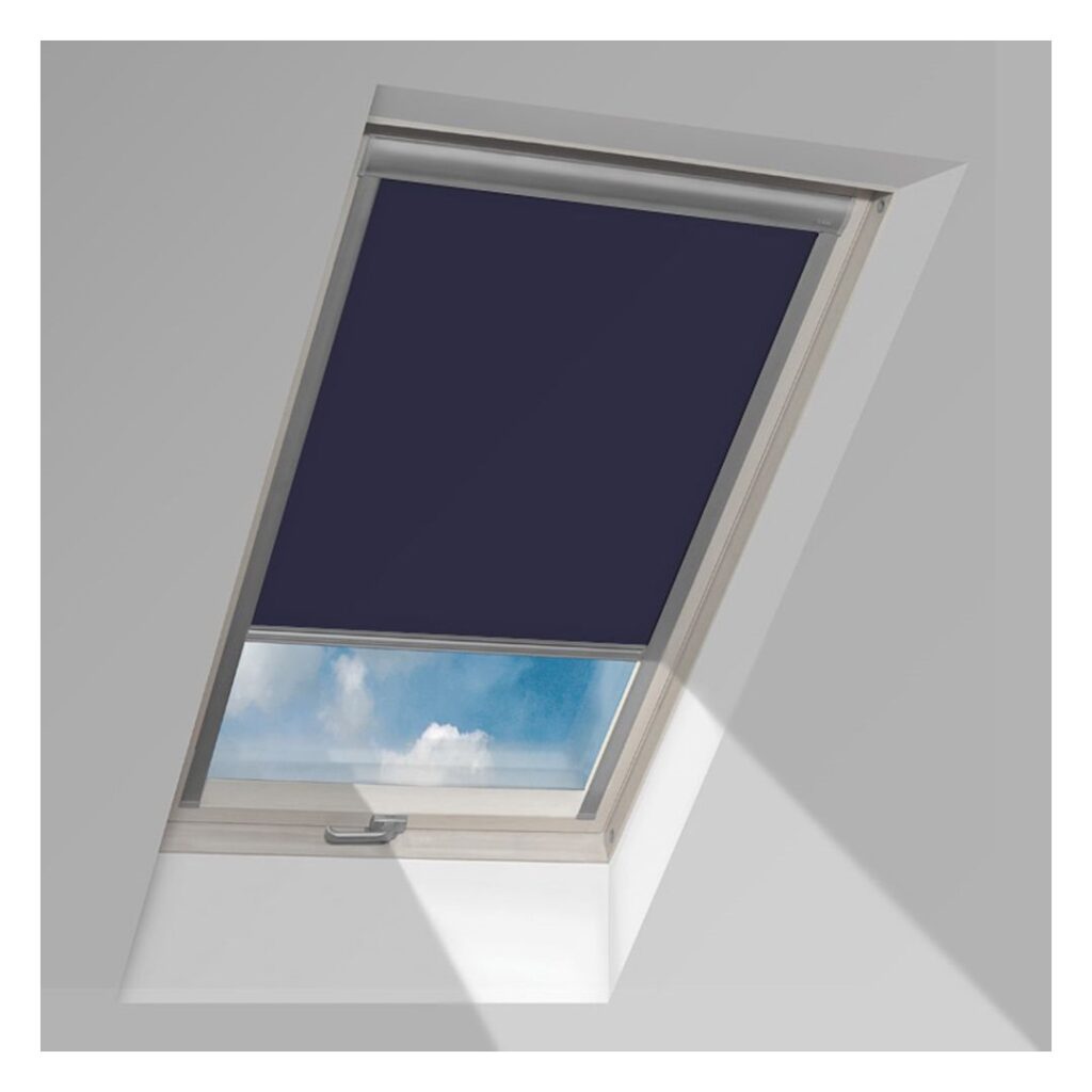 verduisterend-rolgordijn-051-marineblauw-fakro-arf-