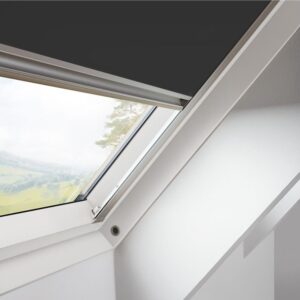 verduisterend-rolgordijn-265-grafiet-fakro-arf