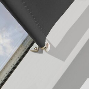 lichtdoorlatend-rolgordijn-220-zwart-fakro-ars